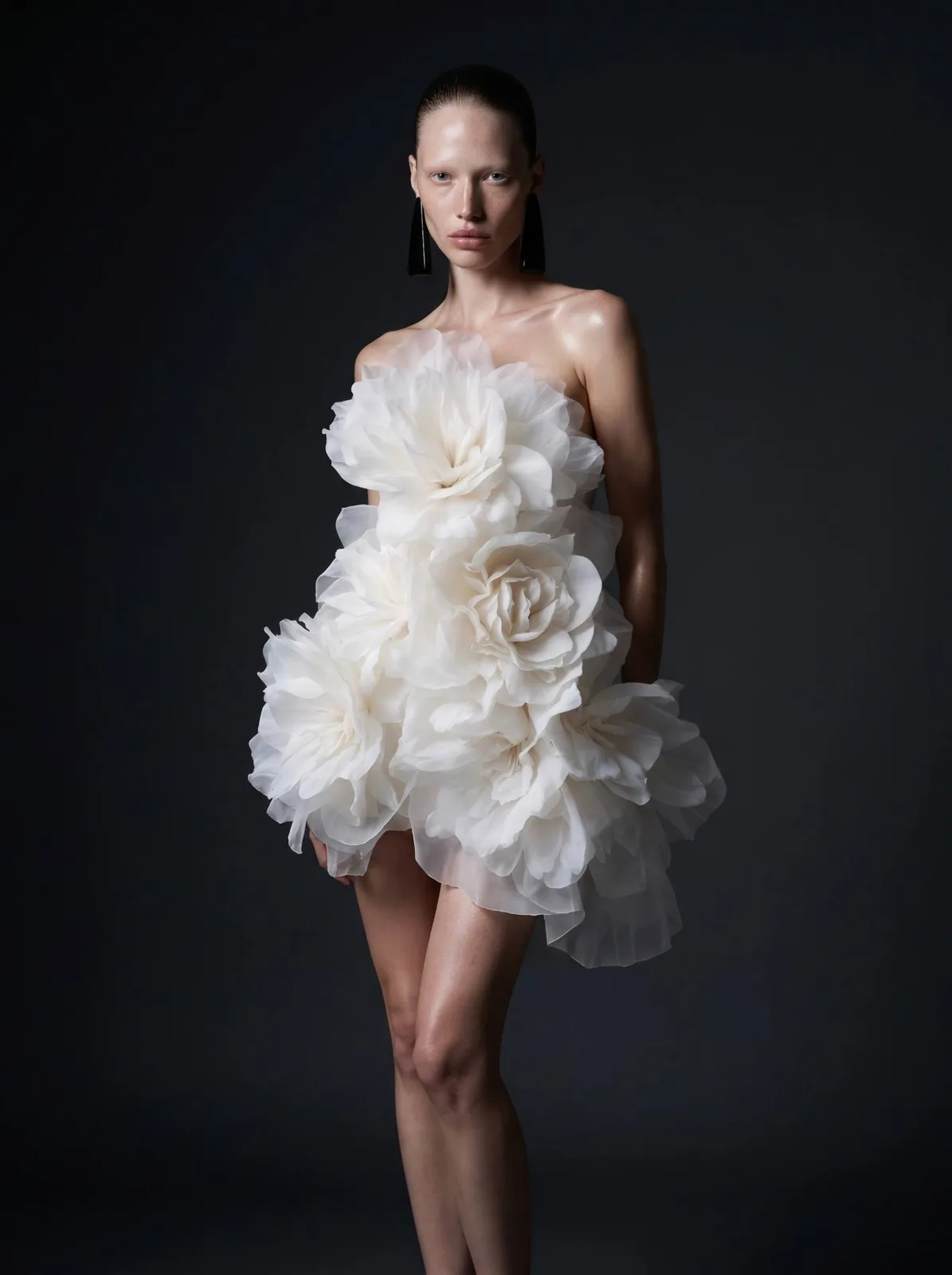 White Peony & Scarlet Mist — Couture Editorial — 4